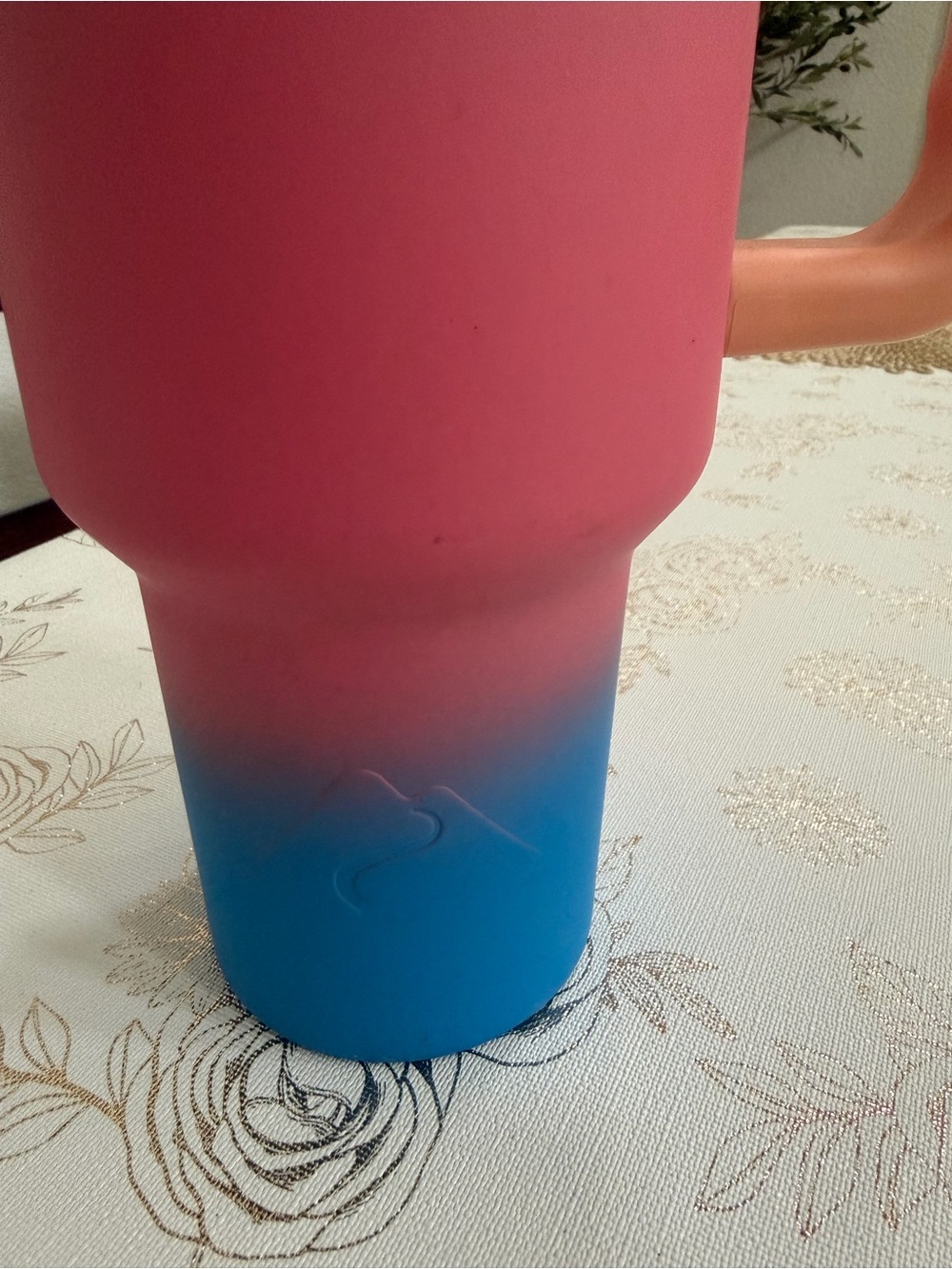 Ozark Trail 40oz Vacuum Insulated Stainless Steel Tumbler Gradient - Picture 4 of 7